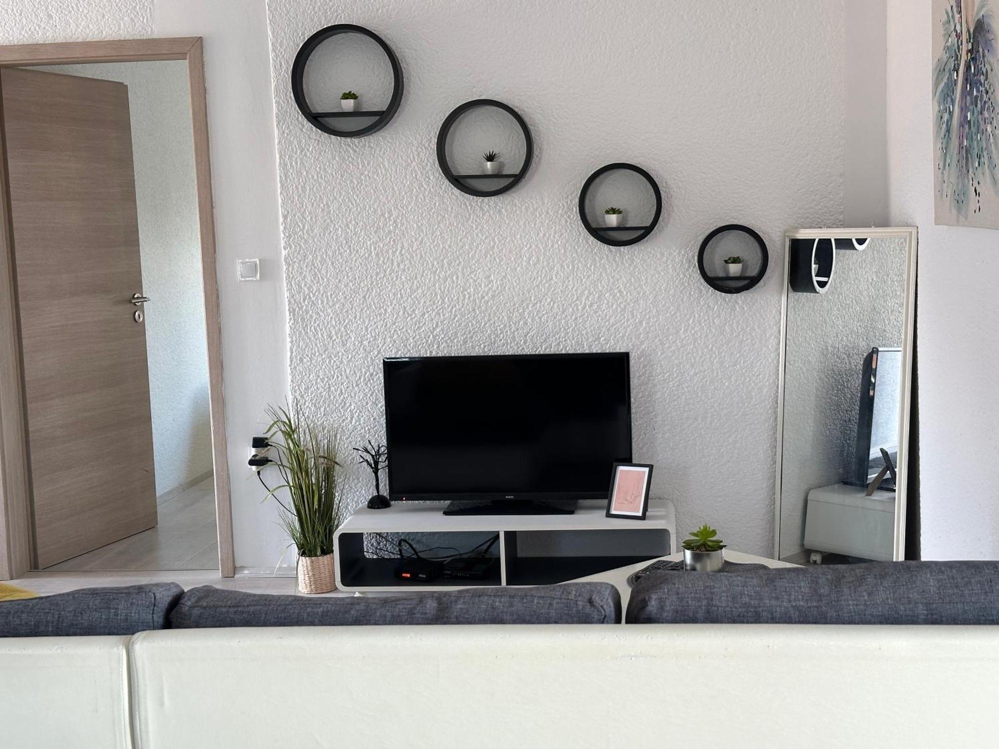 Appartement Peloza 1 *